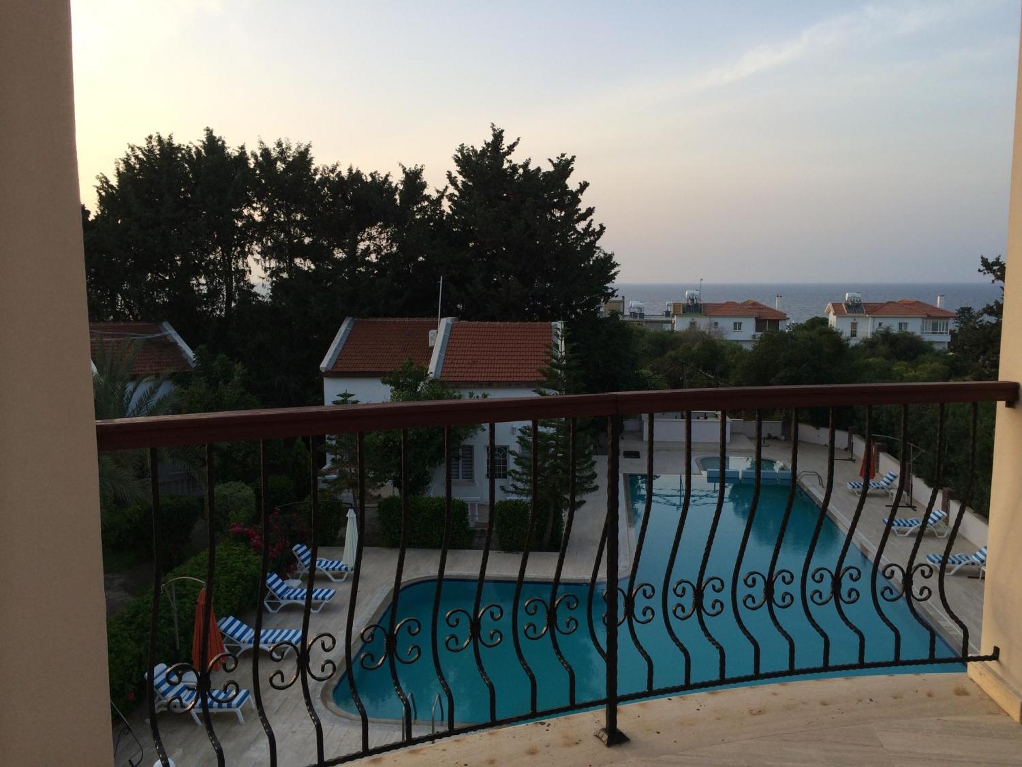 The Prince Inn Hotel & Villas Agios Georgios  Exterior foto