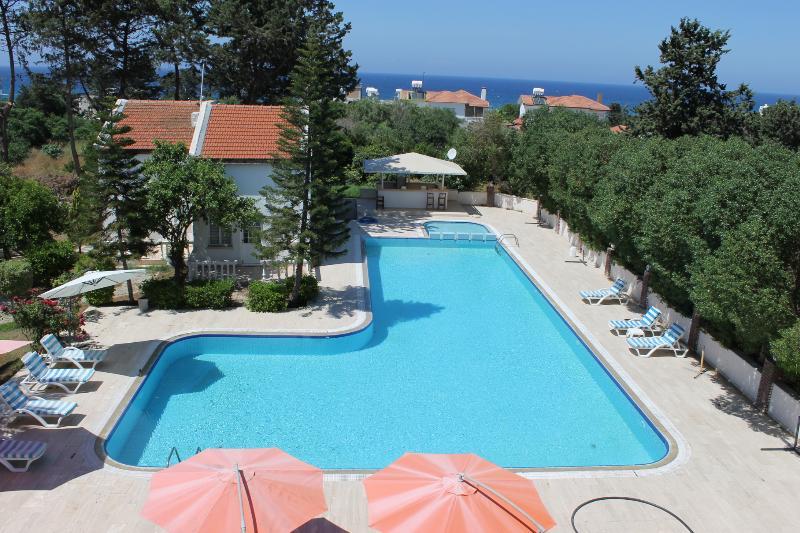The Prince Inn Hotel & Villas Agios Georgios  Exterior foto